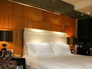 Haishu Taosheng Yiju Business Hotel Ningbo Exterior photo